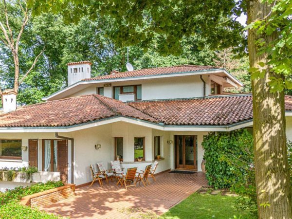 casa indipendente in vendita a Lesmo