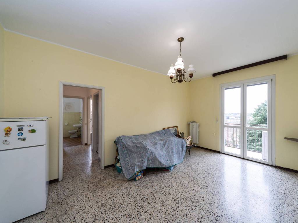 appartamento in vendita a Lesmo in zona Gerno