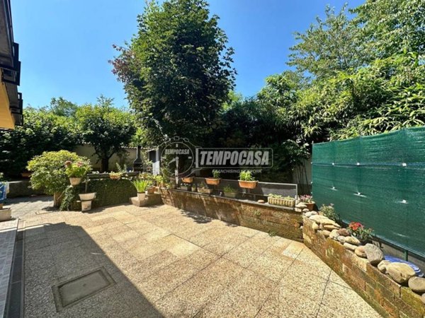 appartamento in vendita a Lesmo