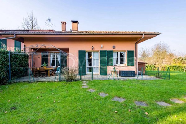 casa indipendente in vendita a Lesmo