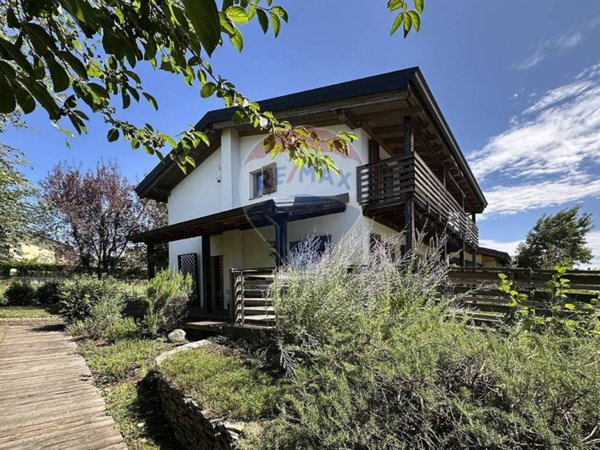 casa indipendente in vendita a Lesmo