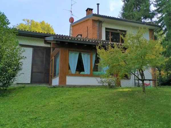 casa indipendente in vendita a Lesmo