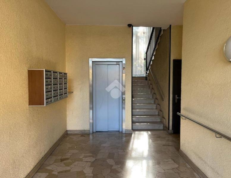 appartamento in vendita a Lesmo in zona California