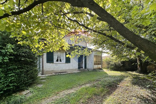 casa indipendente in vendita a Lesmo