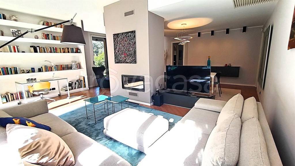 appartamento in vendita a Lesmo