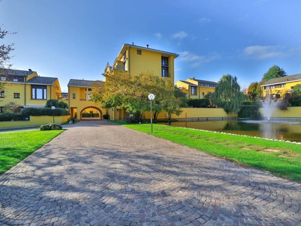 appartamento in vendita a Lesmo