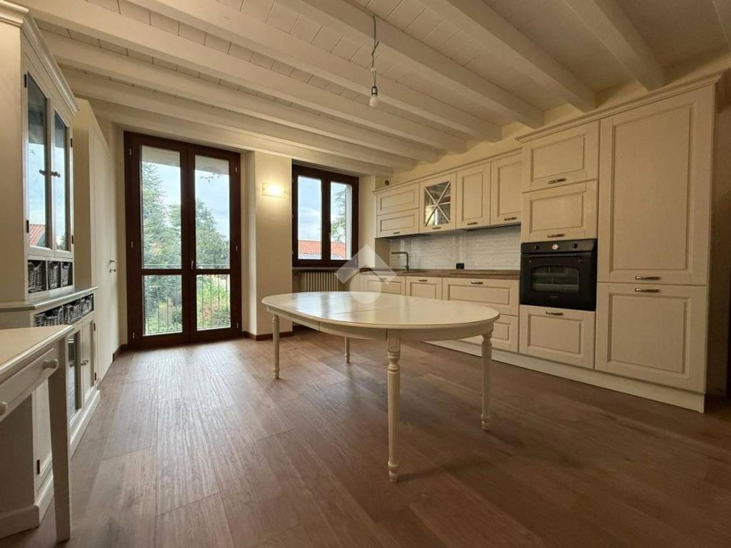 appartamento in vendita a Lesmo