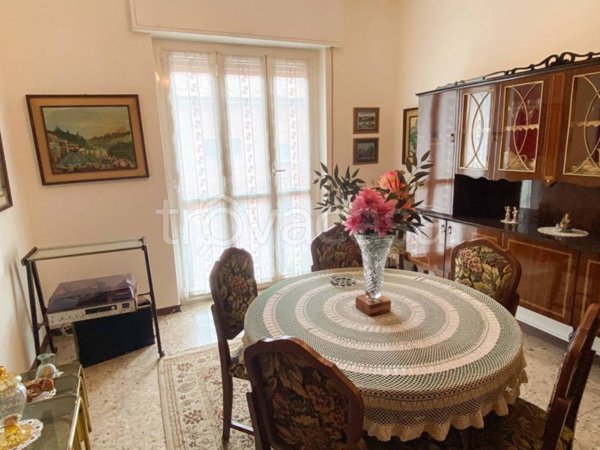 appartamento in vendita a Lesmo in zona Gerno