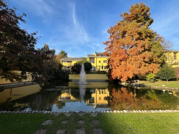 appartamento in vendita a Lesmo