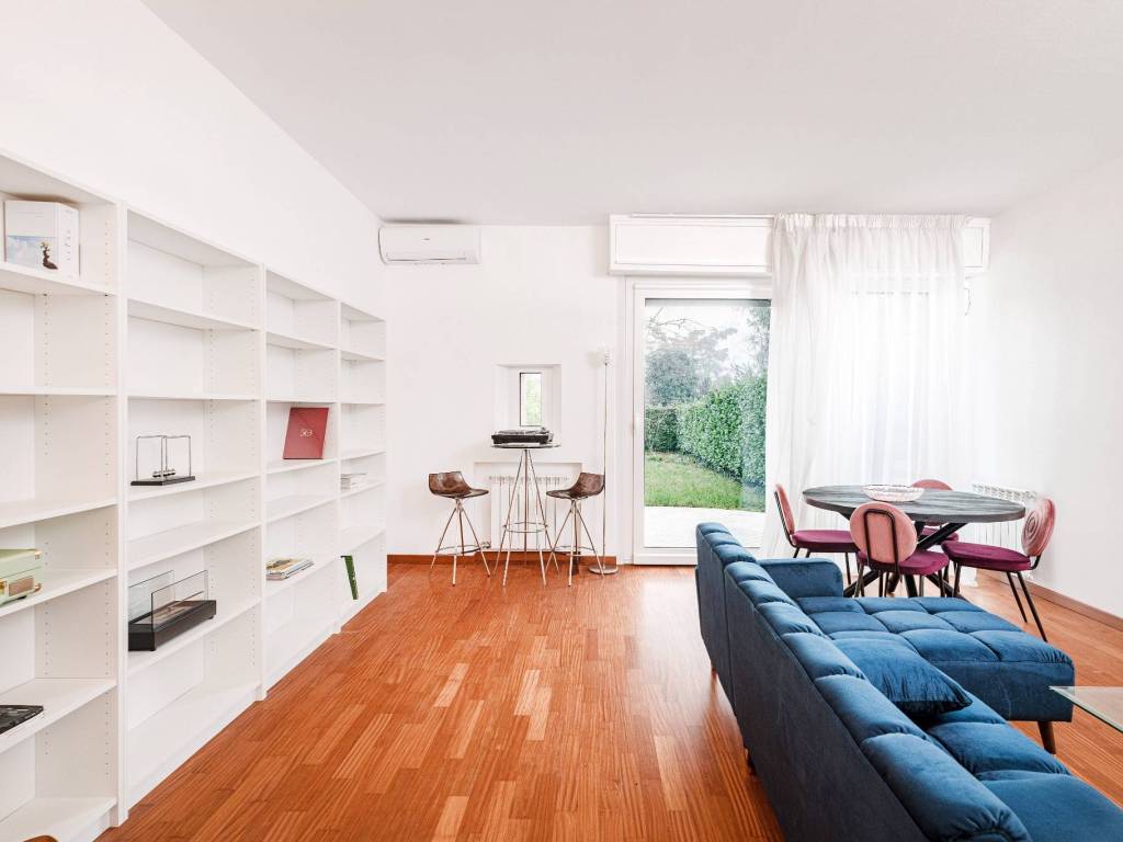 casa indipendente in vendita a Lesmo