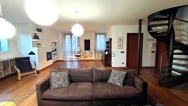 appartamento in vendita a Lesmo