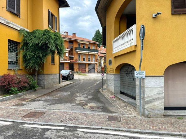 casa indipendente in vendita a Lesmo