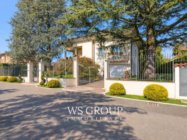 casa indipendente in vendita a Lesmo