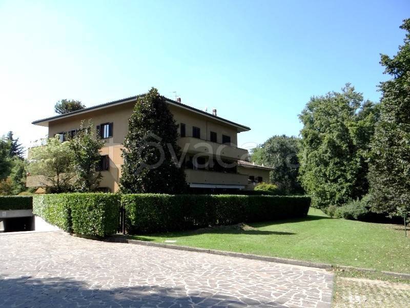 appartamento in vendita a Lesmo