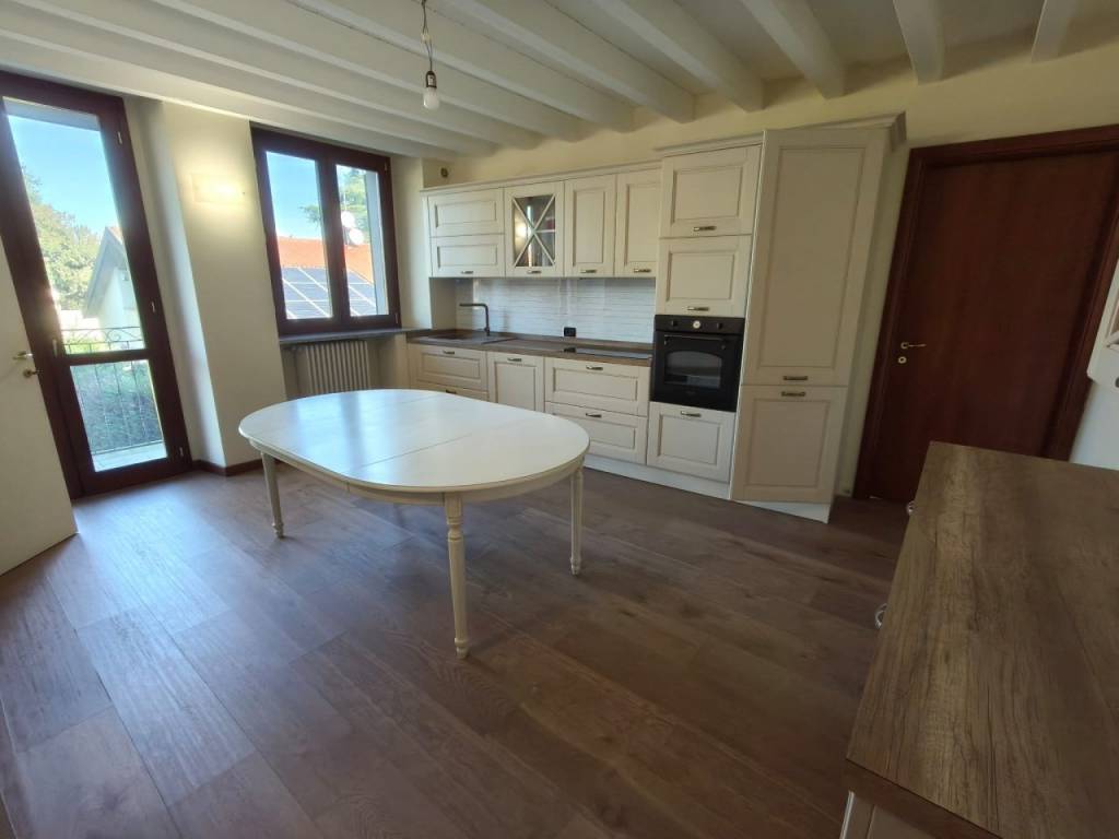 appartamento in vendita a Lesmo