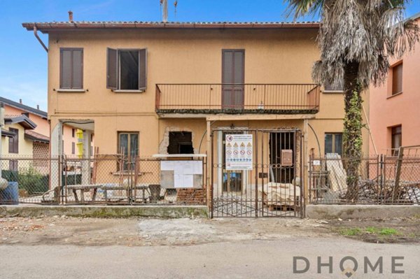 casa indipendente in vendita a Lesmo