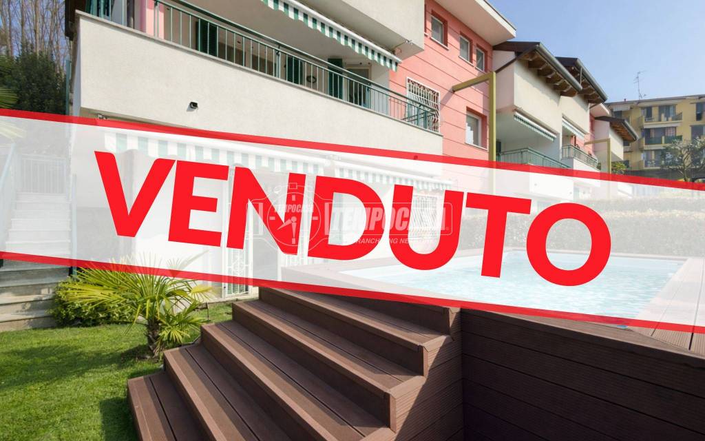 casa indipendente in vendita a Lesmo in zona Gerno