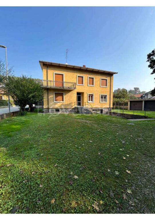 appartamento in vendita a Lesmo