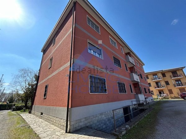 casale in vendita a Lesmo