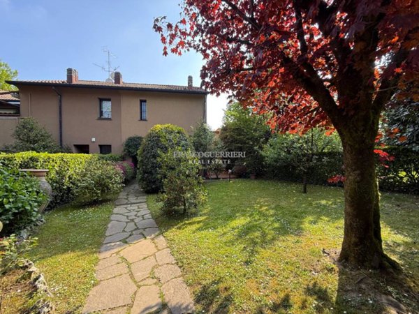 appartamento in vendita a Lesmo