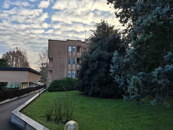 appartamento in vendita a Lesmo