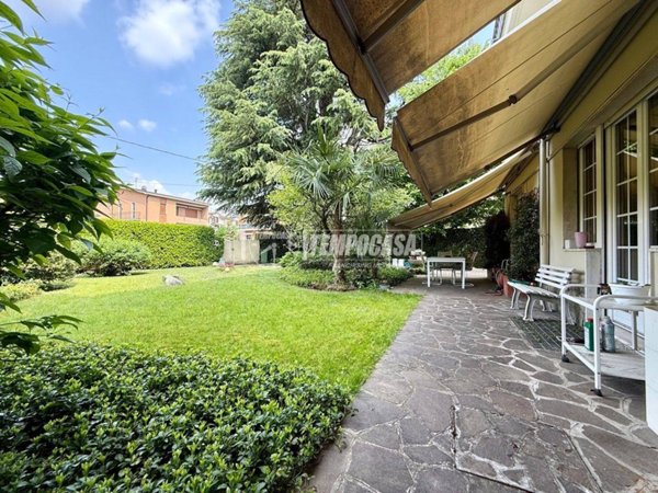 appartamento in vendita a Lesmo