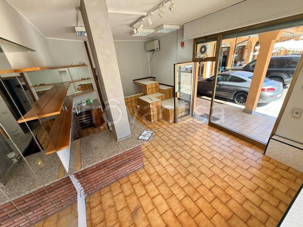 appartamento in vendita a Lesmo in zona California