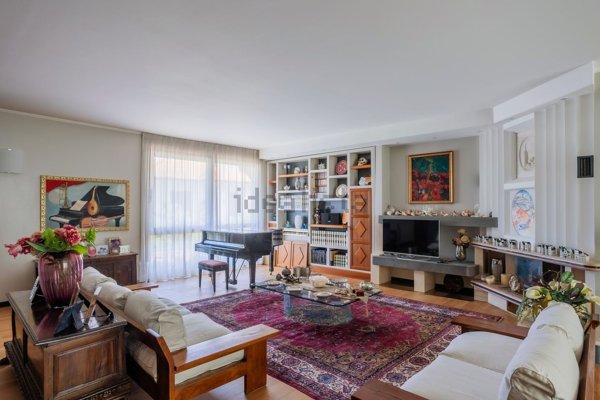 casa indipendente in vendita a Lesmo