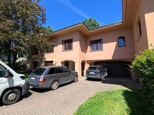 casa indipendente in vendita a Lesmo in zona California