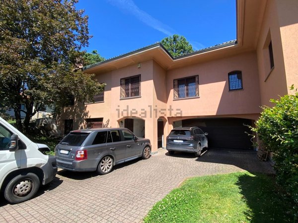 casa indipendente in vendita a Lesmo in zona California
