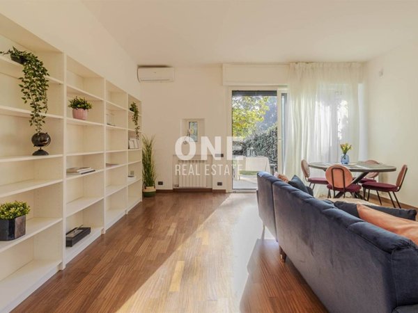 casa indipendente in vendita a Lesmo in zona California
