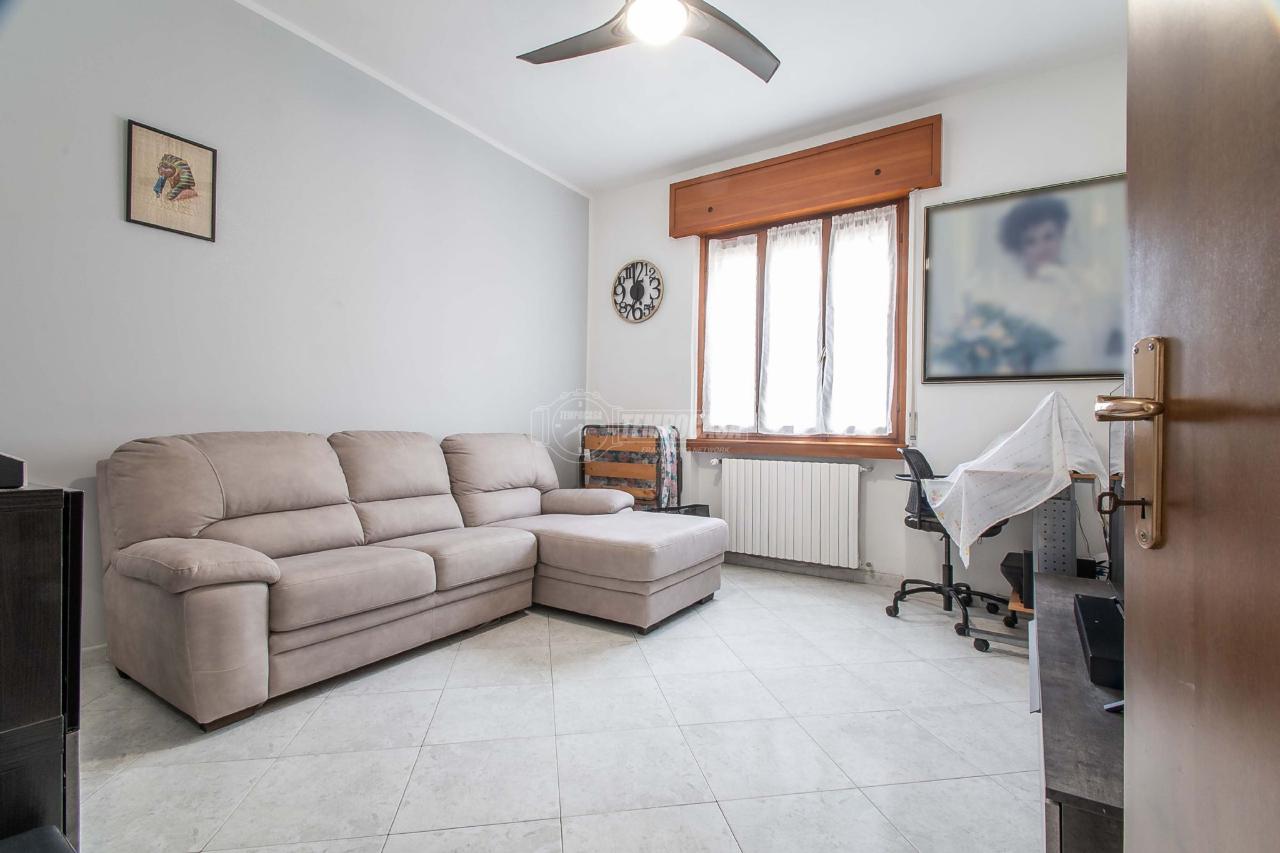 appartamento in vendita a Limbiate