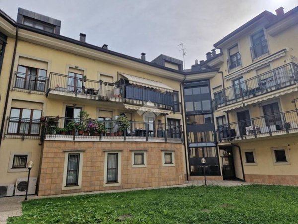 appartamento in vendita a Limbiate