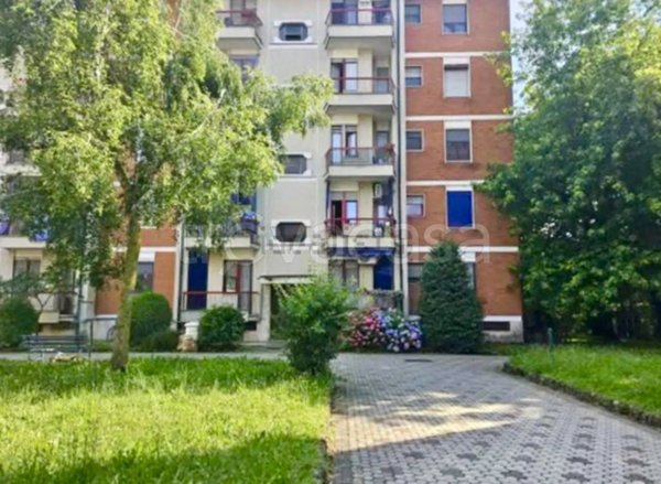 appartamento in vendita a Limbiate