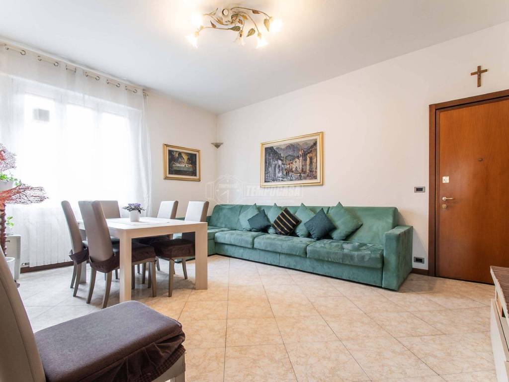 appartamento in vendita a Limbiate