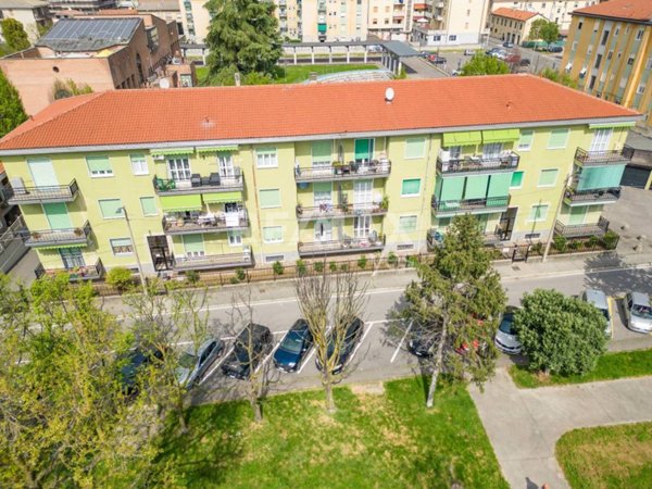 appartamento in vendita a Limbiate