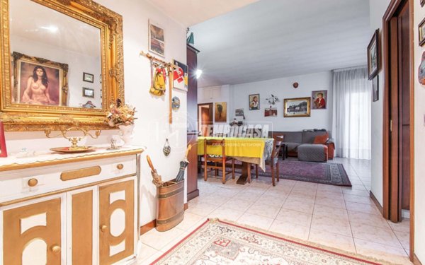 appartamento in vendita a Limbiate