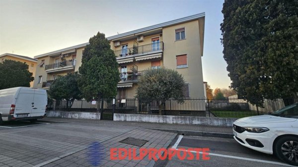 appartamento in vendita a Limbiate
