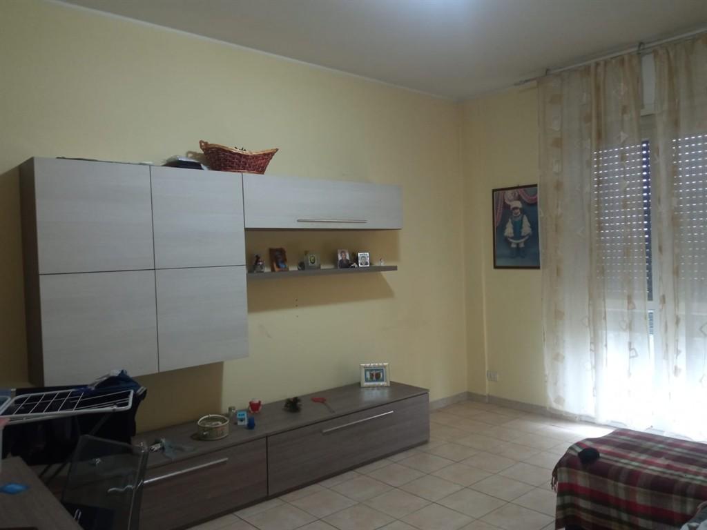 appartamento in vendita a Limbiate in zona Pinzano