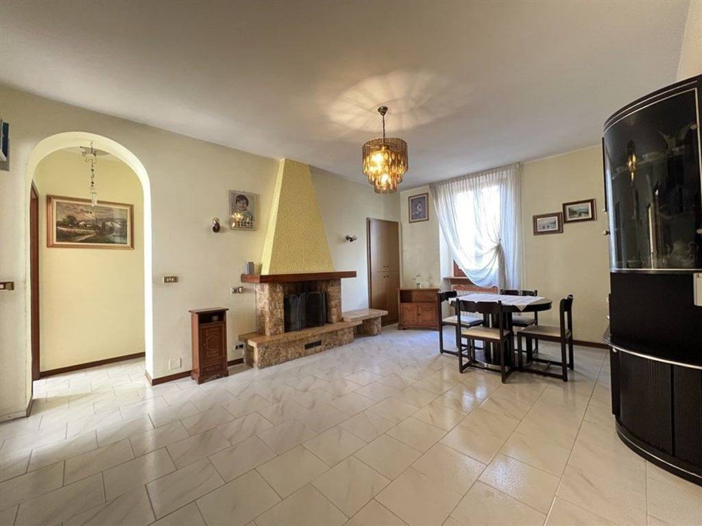 appartamento in vendita a Limbiate