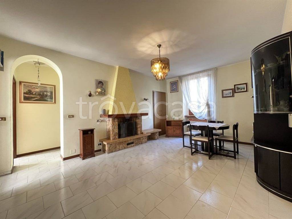 appartamento in vendita a Limbiate