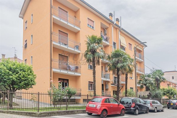 appartamento in vendita a Limbiate