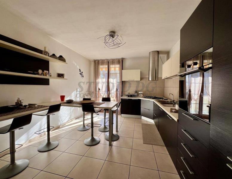 casa indipendente in vendita a Limbiate