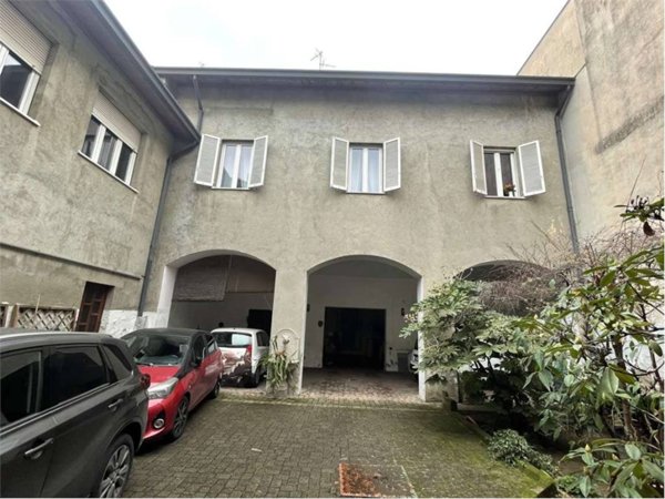 casa indipendente in vendita a Limbiate