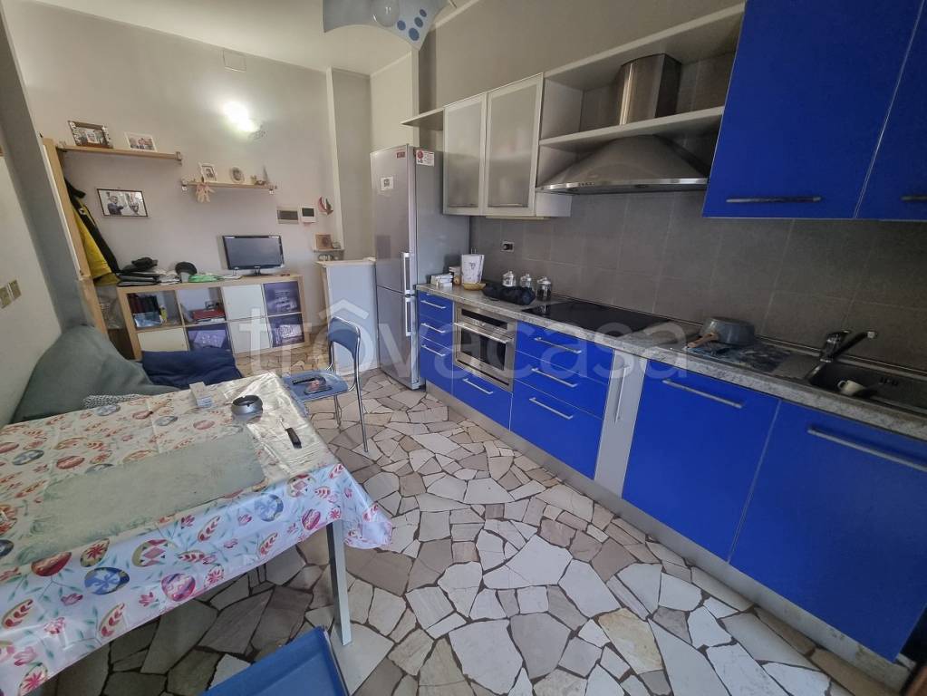 appartamento in vendita a Limbiate