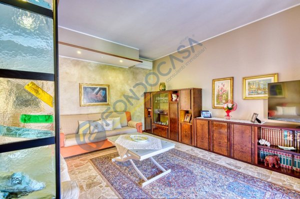 casa indipendente in vendita a Limbiate
