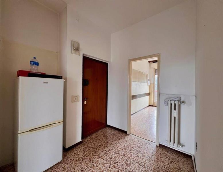 appartamento in vendita a Limbiate in zona Mombello