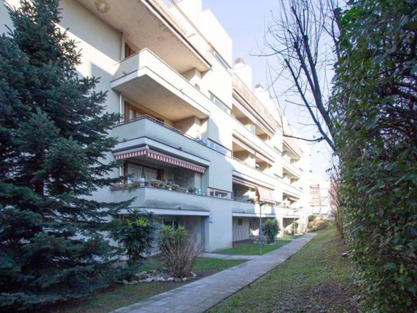 appartamento in vendita a Limbiate