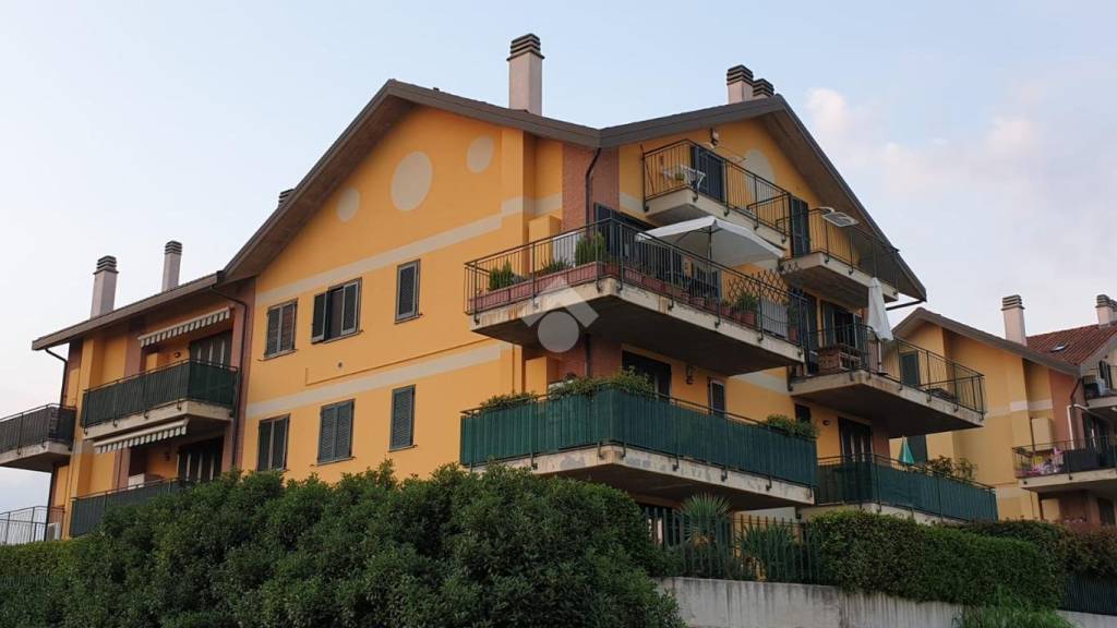 appartamento in vendita a Limbiate