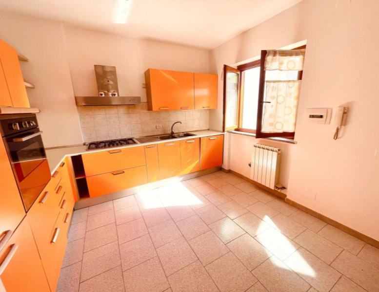 appartamento in vendita a Limbiate